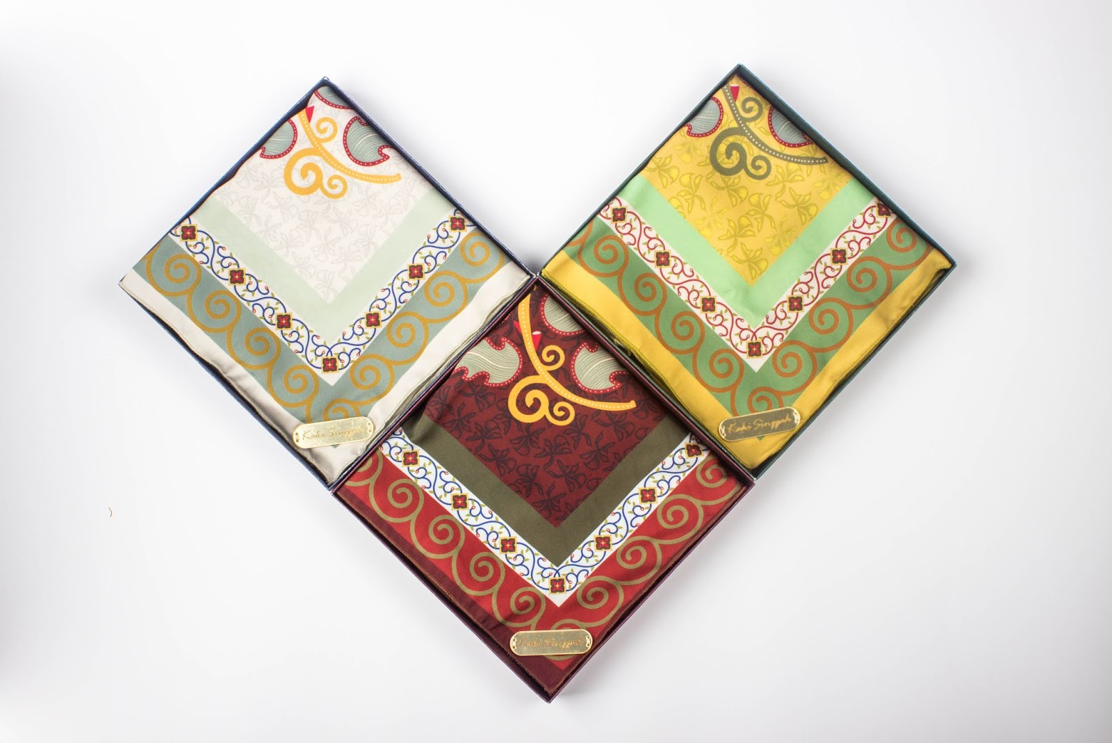 頭巾絲巾禮盒包裝設計(圖9) 頭巾絲巾禮盒包裝設計(圖9)