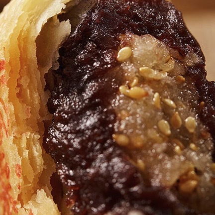 榮誠月餅 酥皮經(jīng)典 潮式月餅 6餅3味 600g 禮盒裝包裝禮盒產(chǎn)品包裝創(chuàng)意設(shè)計欣賞(圖5)