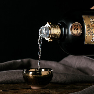 創意酒包裝設計年份原漿古濃香型白酒瓶整箱裝產品包裝設計欣賞(圖6) 創意酒包裝設計年份原漿古濃香型白酒瓶整箱裝產品包裝設計欣賞(圖6)